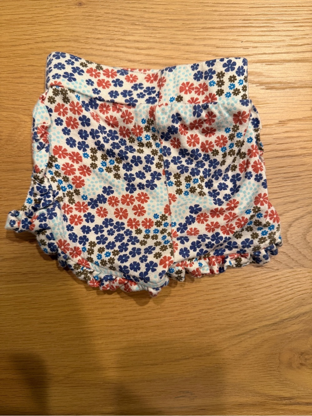 kate quinn Infant Ruffle Shorts with Retro Floral Pattern, 0-3 mo